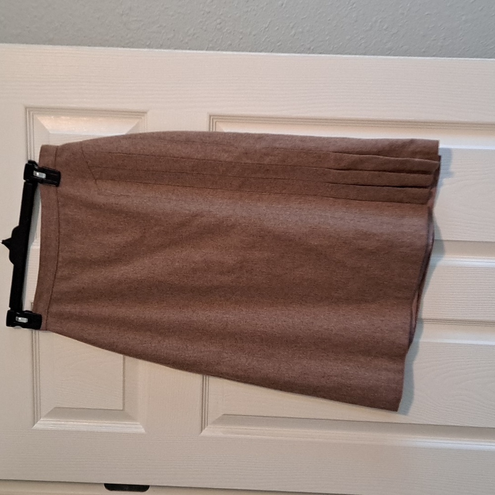 Pencil Skirt 8/10